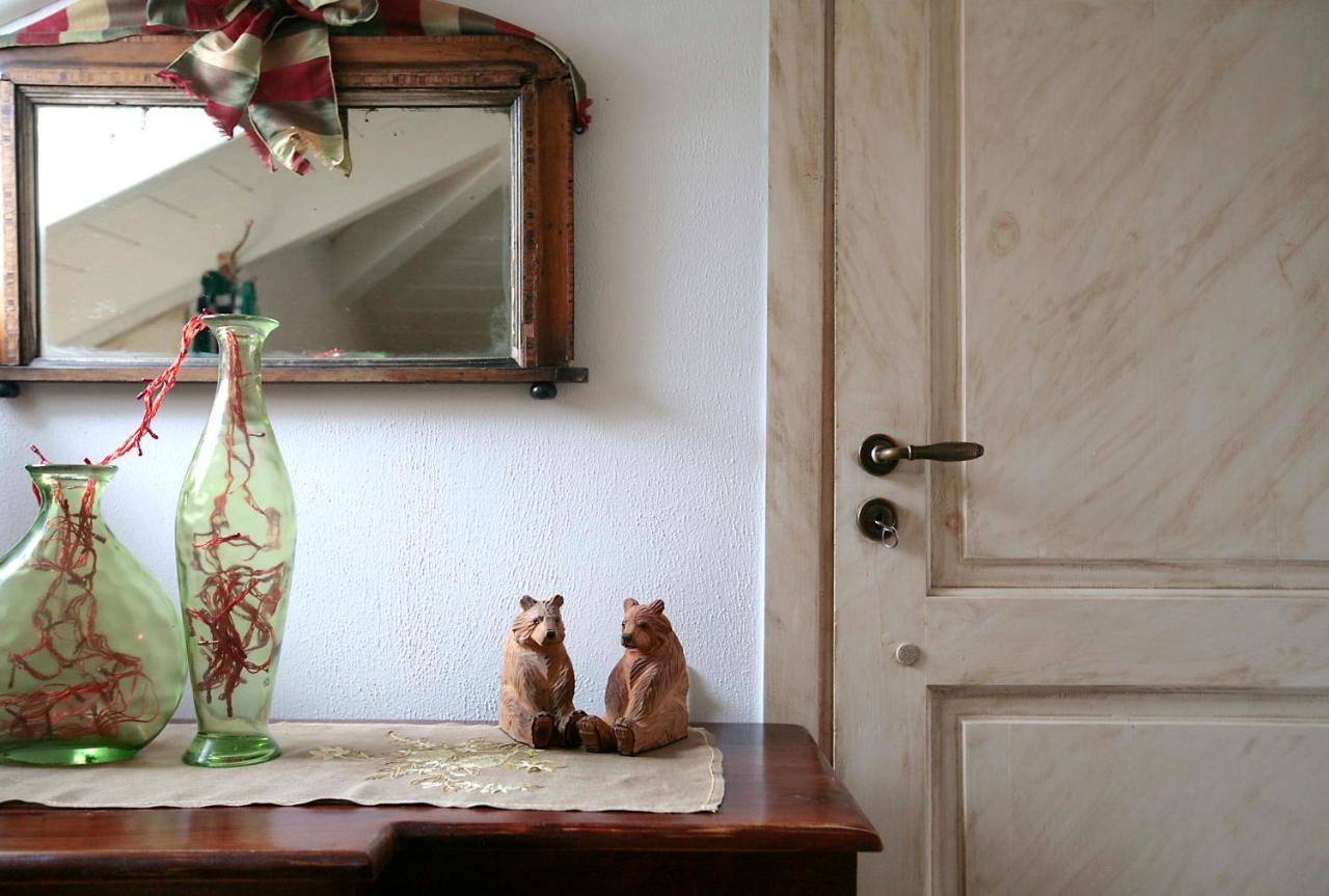 Cozy Attic Apartman Aráhova Kültér fotó